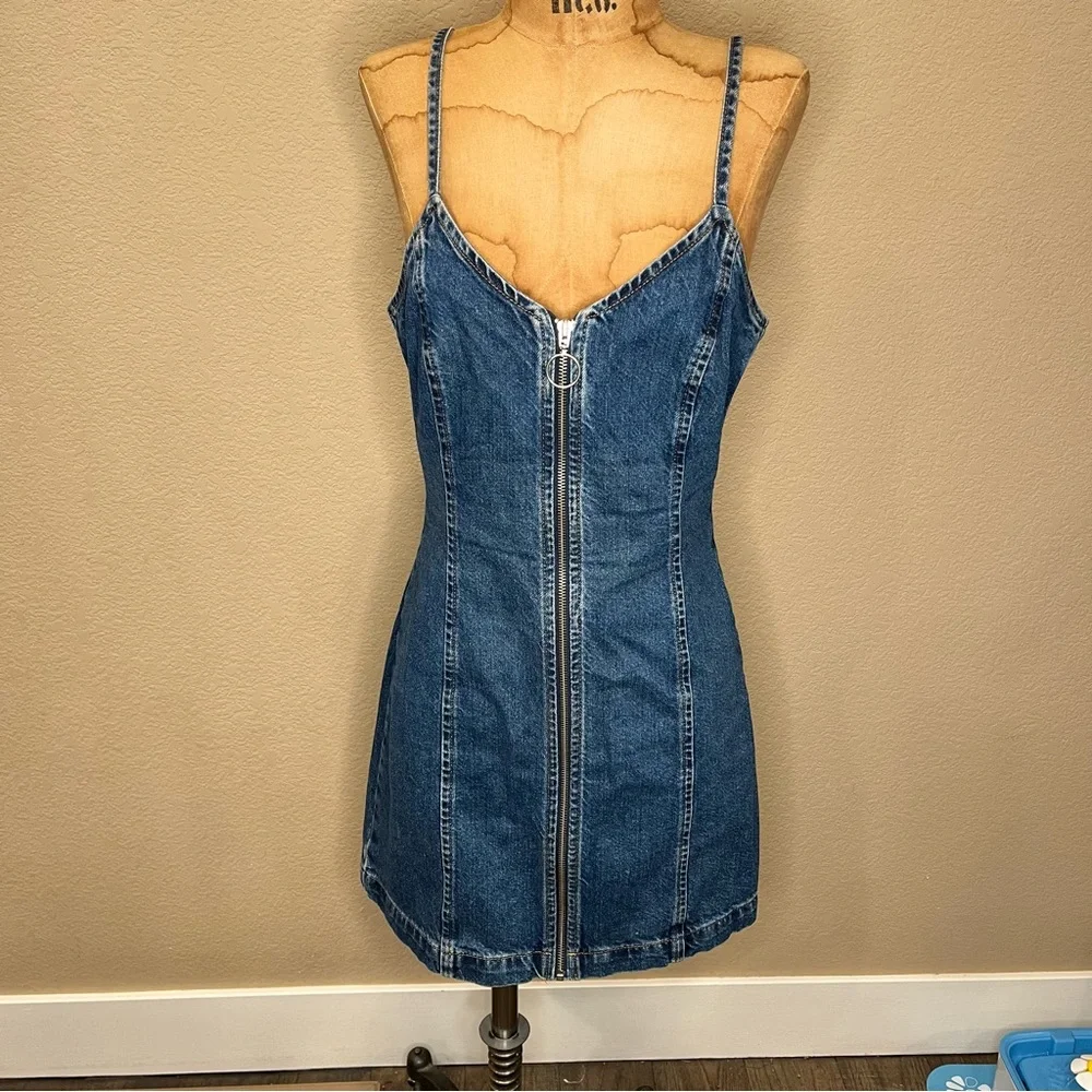 EUC Topshop Moto Zip Front Denim Dress - Picture 4 of 7